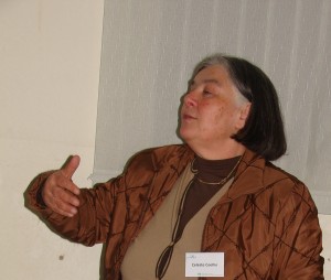 Comunicação da Prof.ª Celeste Coelho no Fórum "Estamos a construir um futuro sustentável", realizado no âmbito da Agenda 21 em Oliveira do Bairro - 24 novembro de 2007 (Fundo: Universidade de Aveiro)